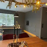 Luxury In لينغدال
